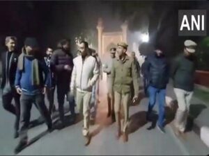 Aligarh Muslim University Faces Bomb Threat, Authorities Launch Investigation Aligarh Muslim University Faces Bomb Threat, Authorities Launch Investigation