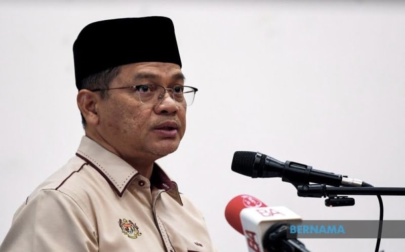 Minister Mohd Na’im Urges Muslims to Promote a Balanced Islam on Social Media