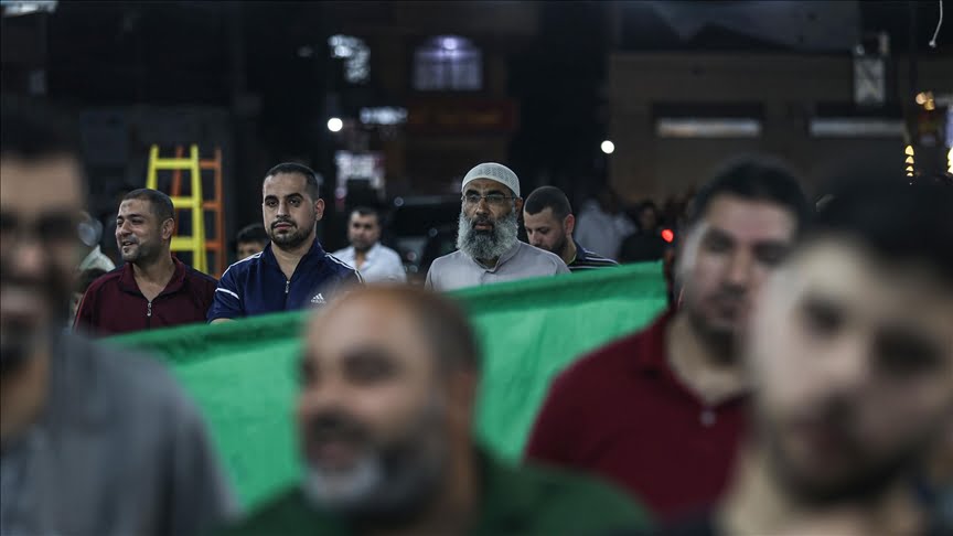 Gaza Erupts in Protest as Israeli Settlers Intrude Al-Aqsa Mosque during Sukkot Celebration