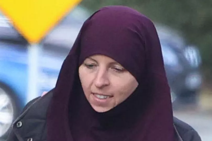 Imam: ‘Isis Bride’ Lisa Smith Cannot Be Barred From Mosque Despite Opposition