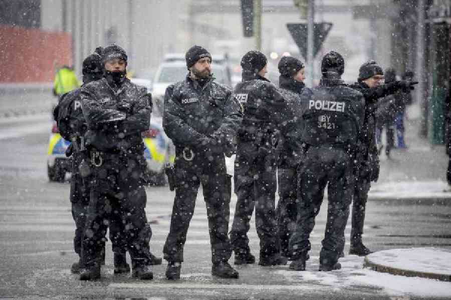 Islamist-Inspired Attack in Munich Leaves 36 Injured, Including a Child