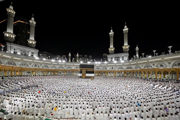 Significant Drop in 2025 Hajj Death Toll, But Climate Threats Loom Ahead