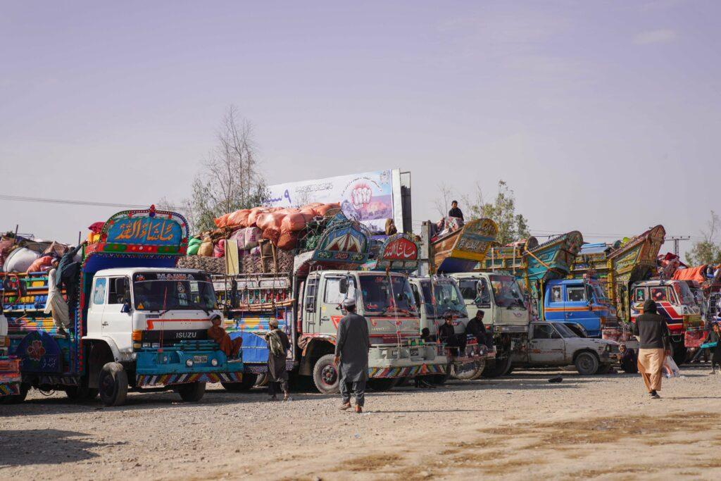 Over 2,500 Afghans Return from Iran and Pakistan in a Single Day