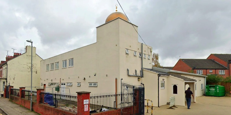 UK Imam Avoids Jail After Admitting to Illegal Marriage of Two Minors